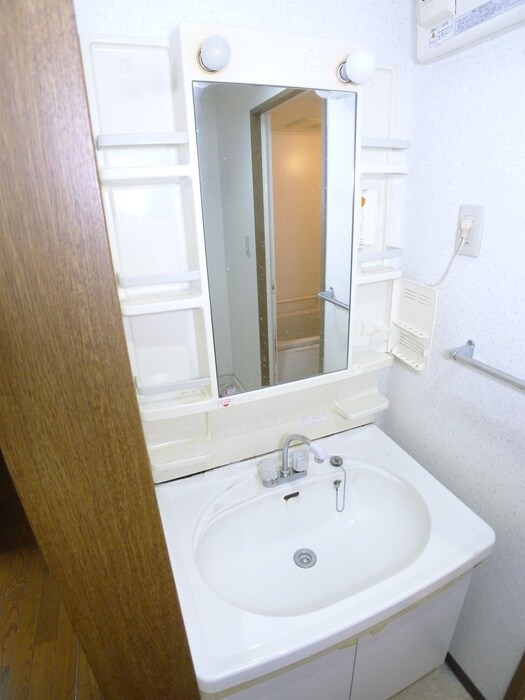 物件内観写真13　(洗面)