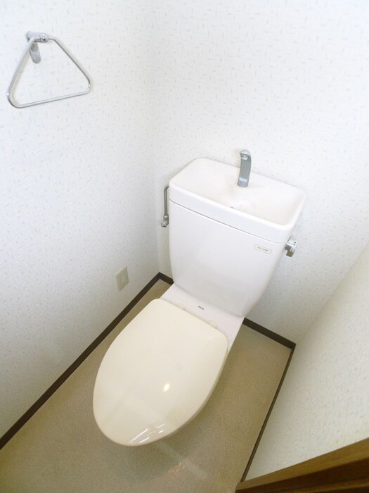 物件内観写真14　(トイレ)