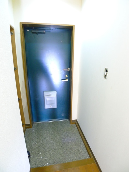 物件内観写真22　(玄関)