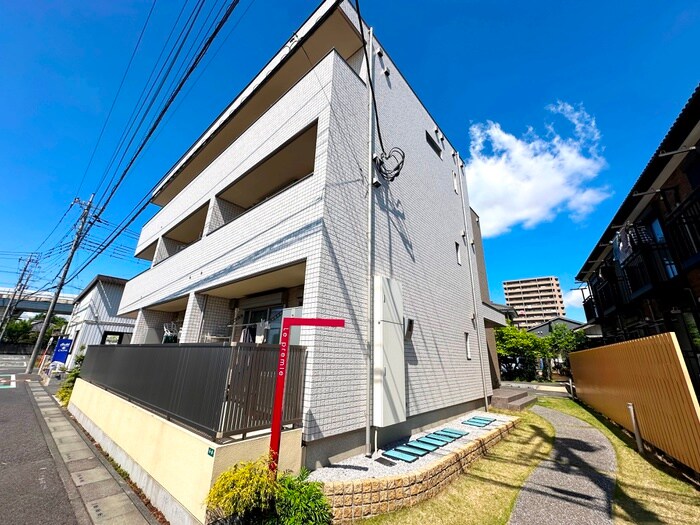 物件外観写真1　(外観写真)