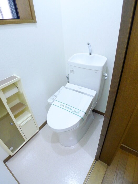 物件内観写真13　(トイレ)