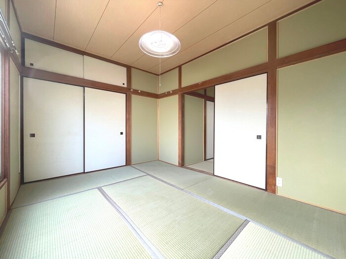 物件内観写真8　(居室)