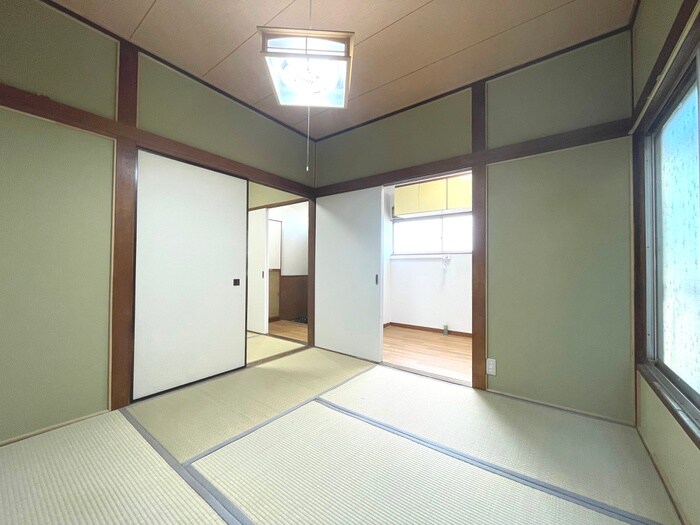 物件内観写真10　(居室)