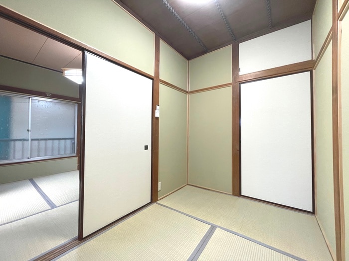 物件内観写真11　(居室)