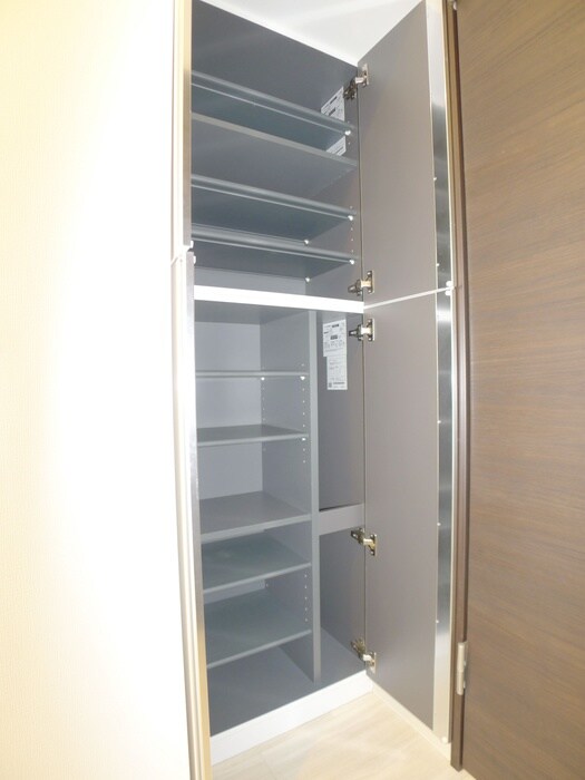 物件内観写真16　(靴箱)