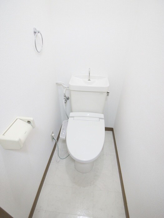 物件内観写真11　(トイレ)