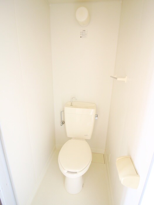 物件内観写真15　(トイレ)