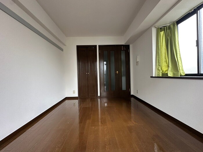 物件内観写真16　(居室)