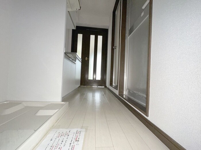 物件内観写真19　(廊下)