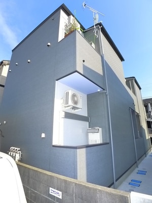 ドルフ柏外観写真