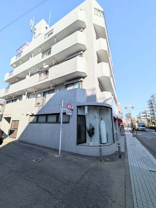 飯尾ビルの外観写真