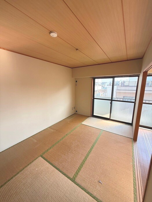 物件内観写真8　(居室)