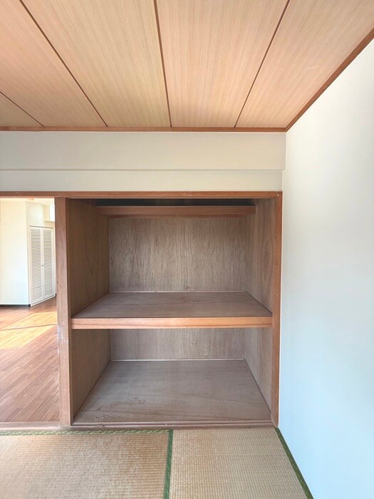 物件内観写真9　(収納)