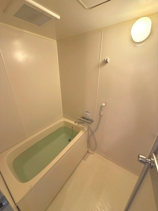 物件内観写真13　(バス／シャワールーム等)