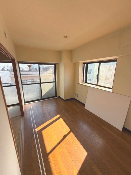 物件内観写真18　(居室)