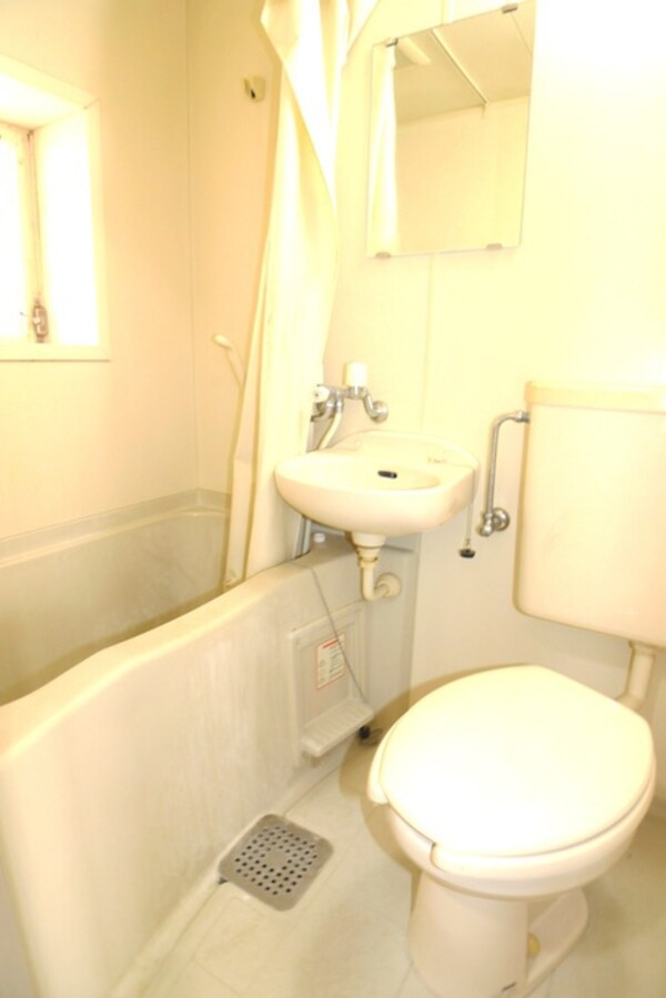 バス／シャワールーム等