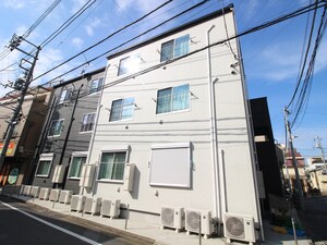 グランシャレー高野外観写真