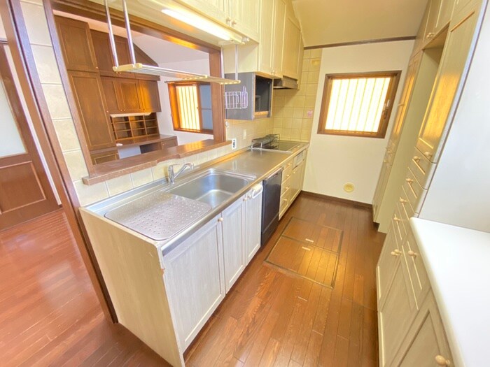 物件内観写真11　(キッチン)