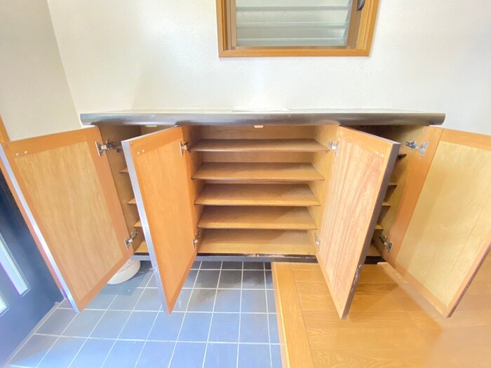 物件内観写真17　(靴箱)