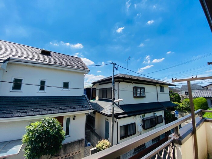 物件内観写真21　(室内からの展望)