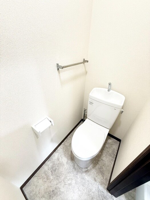 物件内観写真11　(トイレ)