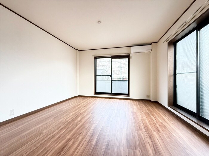 物件内観写真18　(居室)