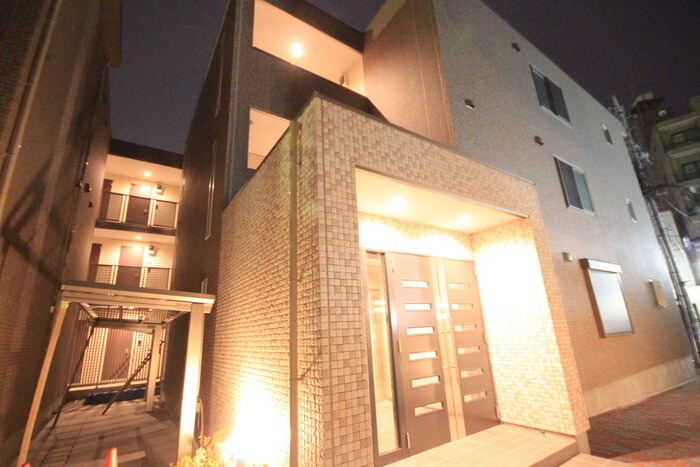 物件外観写真3　(外観写真)