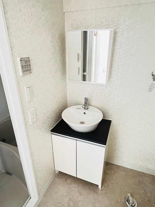 物件内観写真15　(洗面)