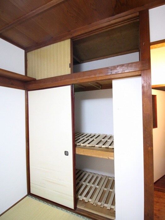 物件内観写真10　(収納)