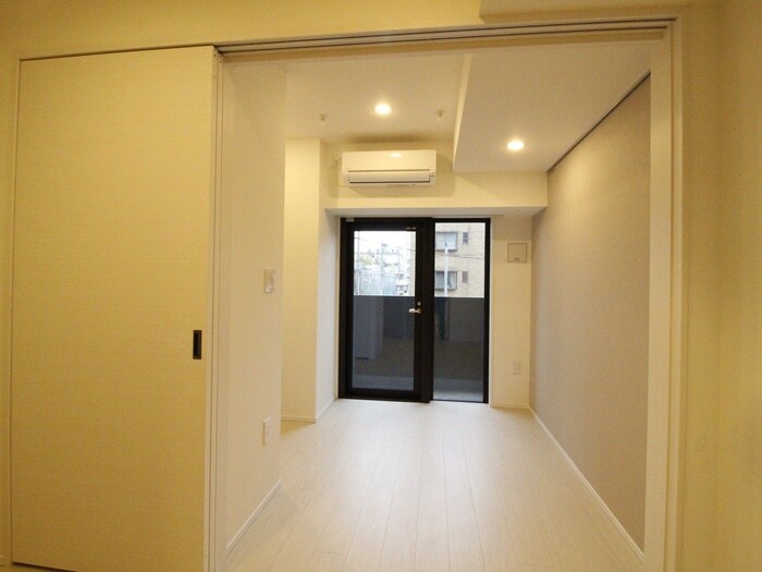 物件内観写真10　(居室)