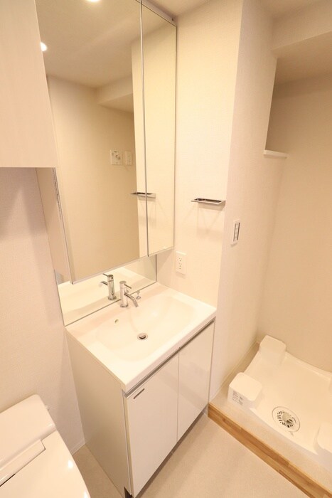 物件内観写真11　(洗面)