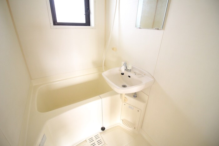 物件内観写真11　(バス／シャワールーム等)