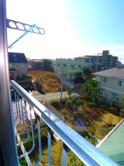 物件内観写真16　(室内からの展望)