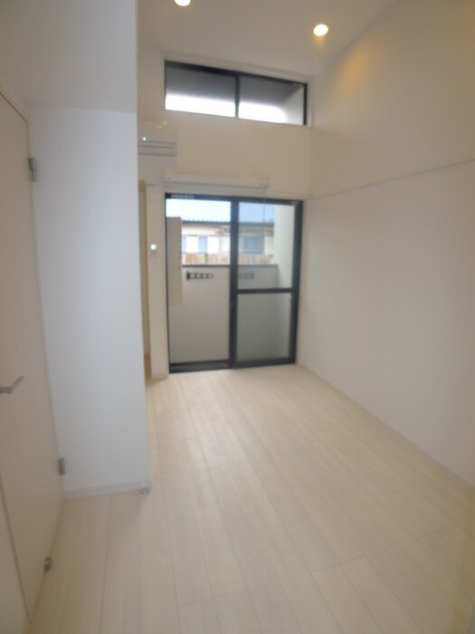 物件内観写真5　(居室)