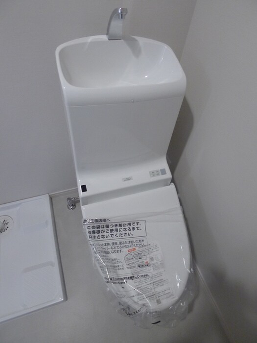 物件内観写真11　(トイレ)