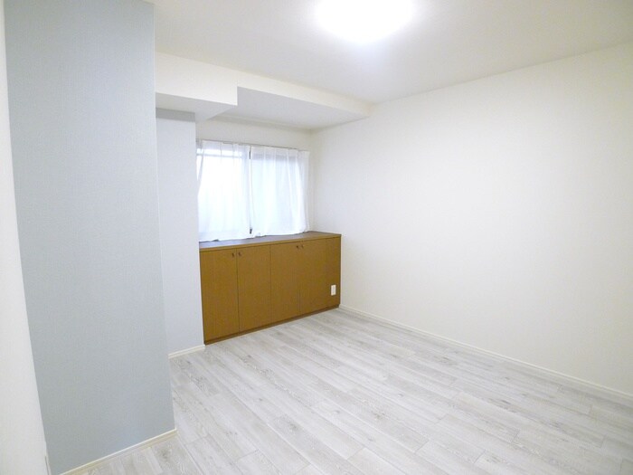 物件内観写真12　(居室)