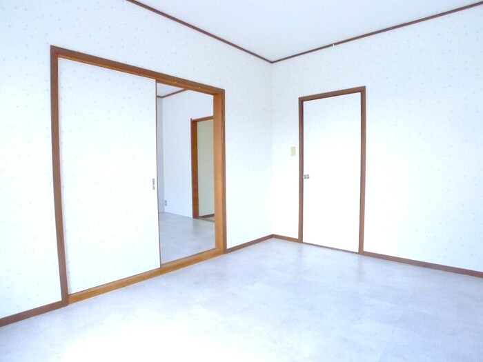物件内観写真15　(居室)