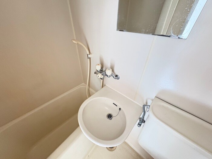 物件内観写真15　(洗面)