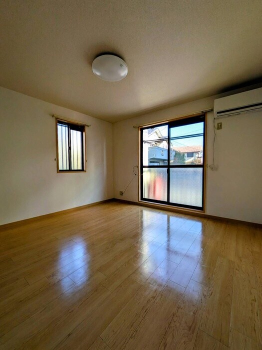 物件内観写真6　(居室)