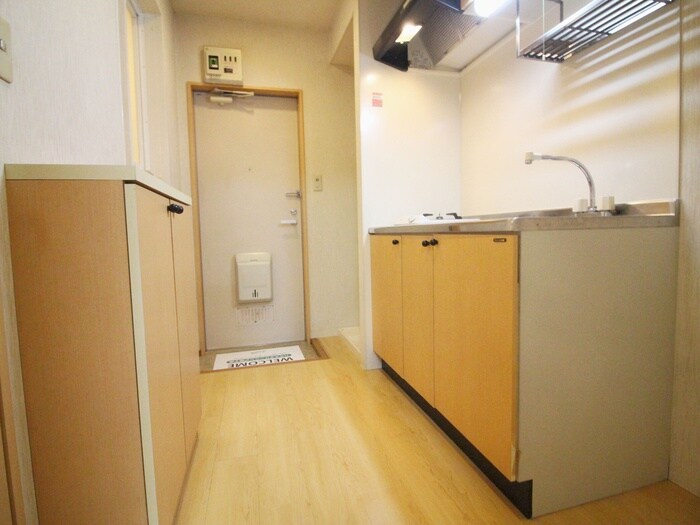 物件内観写真19　(廊下)