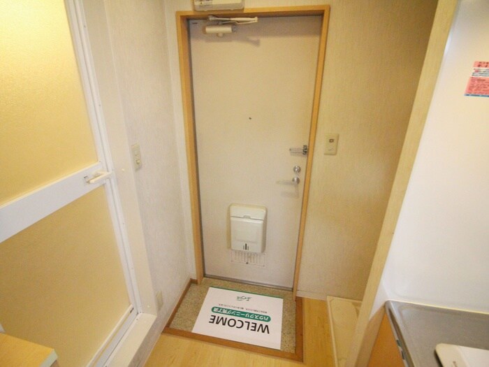 物件内観写真20　(玄関)