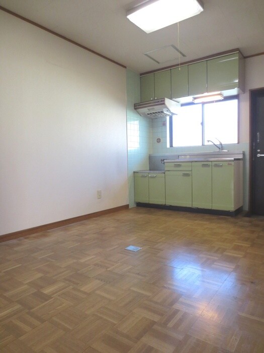 物件内観写真5　(居室)