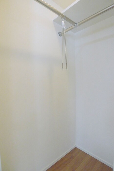 物件内観写真11　(収納)