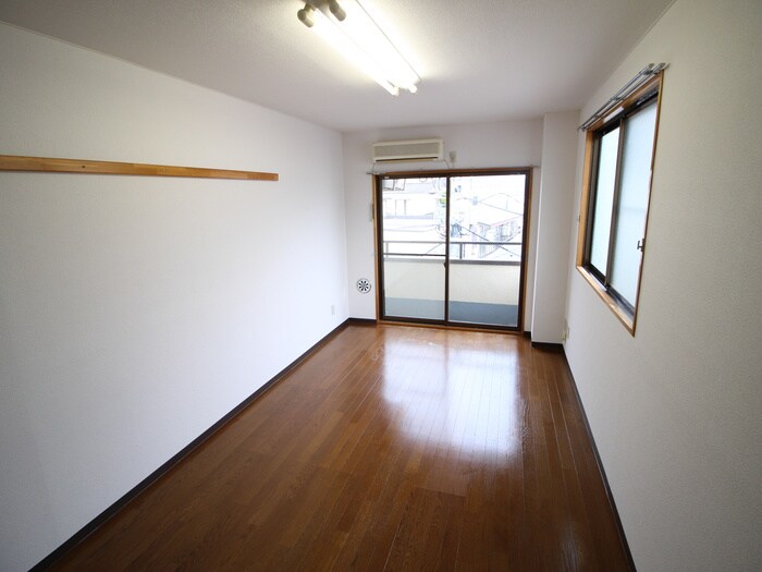 物件内観写真12　(居室)