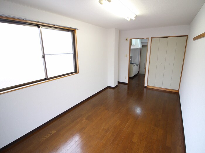 物件内観写真13　(居室)