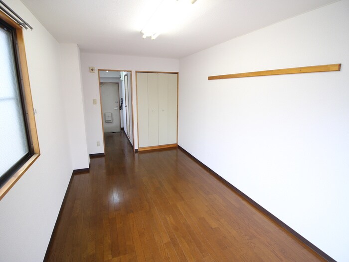 物件内観写真14　(廊下)