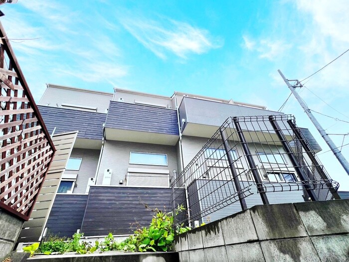 物件外観写真3　(外観写真)