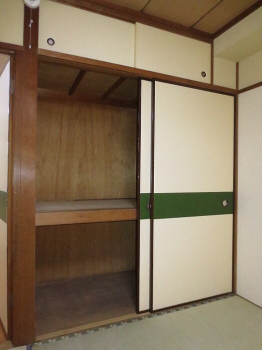 物件内観写真10　(収納)