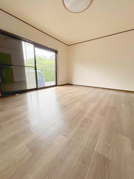 物件内観写真6　(居室)