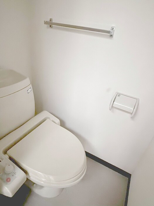 物件内観写真13　(トイレ)